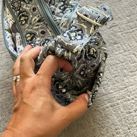 Vera Bradley Crossbody - Plaza Tile - Picture 11 of 13
